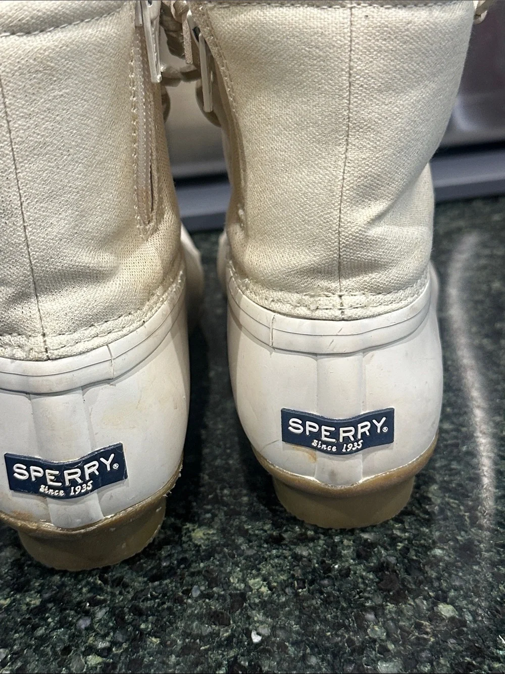 Girls Sperry sport saltwater golden vanilla duck boots sz 3 used